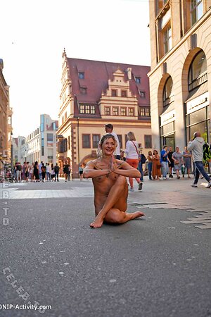 Nude in Public Nude Leaked Photo #2666