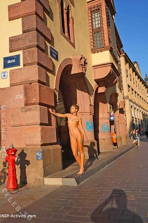 Nude in Public Nude Leaked Photo #2701