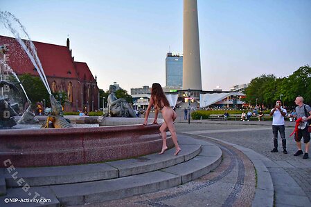 Nude in Public Nude Leaked Photo #2850