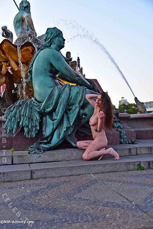 Nude in Public Nude Leaked Photo #2856