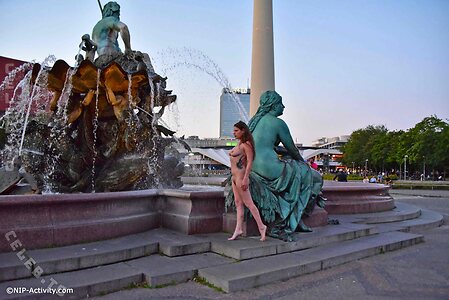 Nude in Public Nude Leaked Photo #2860