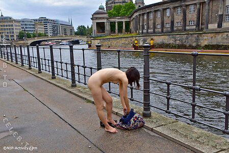 Nude in Public Nude Leaked Photo #2959