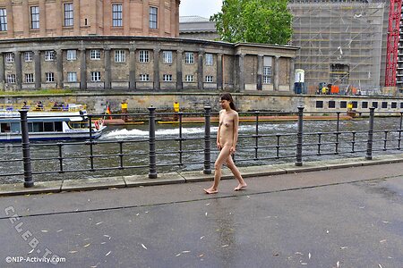 Nude in Public Nude Leaked Photo #2995