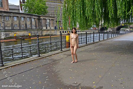 Nude in Public Nude Leaked Photo #3003