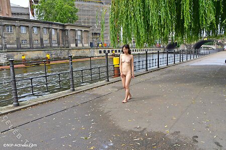 Nude in Public Nude Leaked Photo #3004