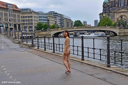 Nude in Public Nude Leaked Photo #3025