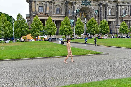 Nude in Public Nude Leaked Photo #3125