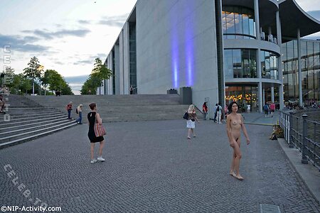 Nude in Public Nude Leaked Photo #3367