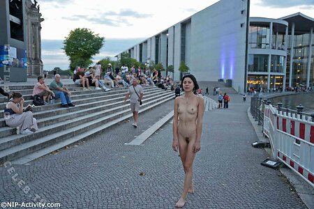 Nude in Public Nude Leaked Photo #3387