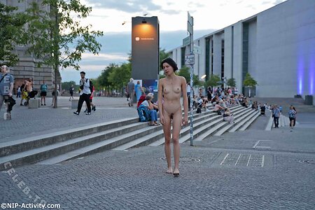 Nude in Public Nude Leaked Photo #3396