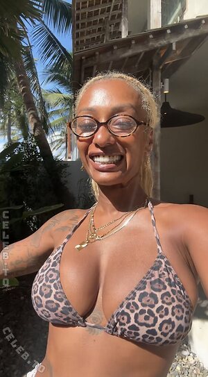 Nura Habib Omer Nude Leaked Photo #48