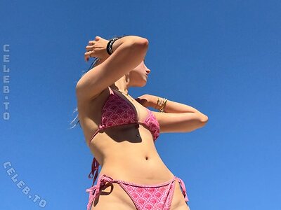 Nylaamriaa Nude Leaked Photo #23