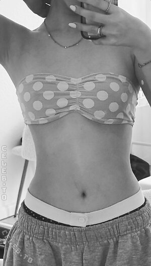 Nylaamriaa Nude Leaked Photo #24