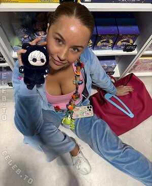 olgachocolate Nude Leaked Photo #4