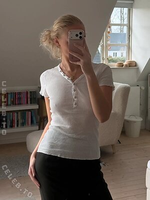 Olivia Krogh Nude Leaked Photo #102