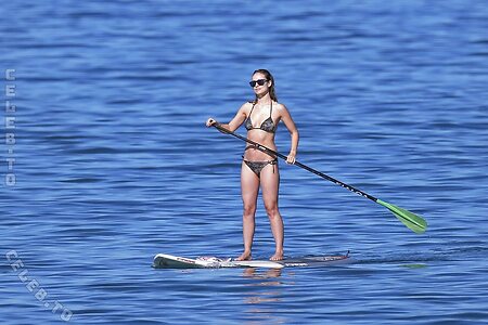 Olivia Wilde Nude Leaked Photo #30