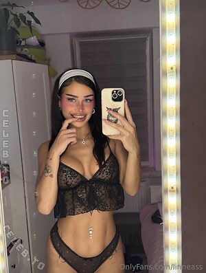 Oliwia Sekścińska Nude Leaked Photo #3