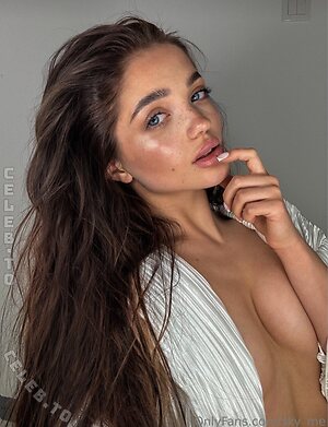 Ophelia Sky Nude Leaked Photo #53