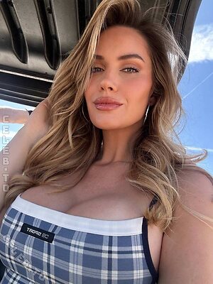 Paige Spiranac Nude Leaked Photo #342