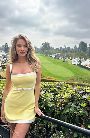 Paige Spiranac Nude Leaked Photo #452