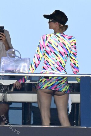 Paris Hilton Nude Leaked Photo #125