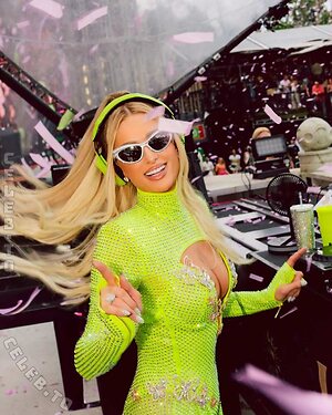 Paris Hilton Nude Leaked Photo #139