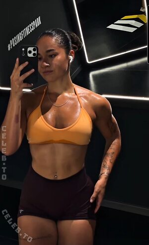 Paula Ahmadi Nude Leaked Photo #28