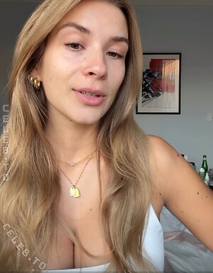 Paula Doeringer Nude Leaked Photo #536