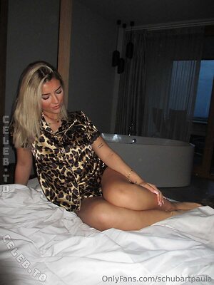 Paula Schubart Nude Leaked Photo #78