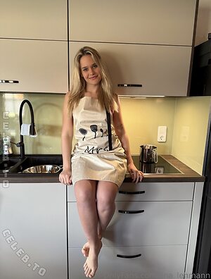 paulaklein Nude Leaked Photo #35