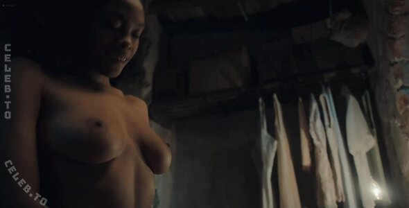 Paulina Gaitan Nude Leaked Photo #16