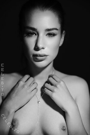 Paulina Pastuszczak Nude Leaked Photo #35