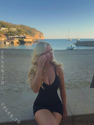 paulina.ldmn Nude Leaked Photo #7