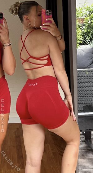 paulinewsn Nude Leaked Photo #11