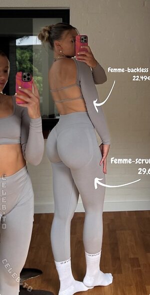 paulinewsn Nude Leaked Photo #12