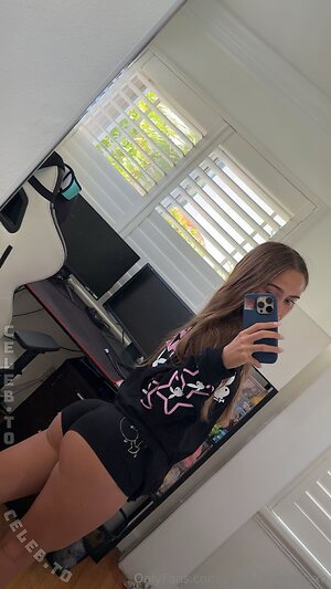petite.princessxo Nude Leaked Photo #185