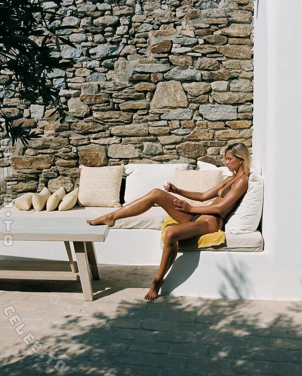 Philine Möllering Nude Leaked Photos