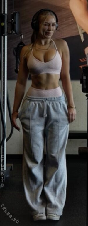 Philippa.Kath Nude Leaked Photo #19
