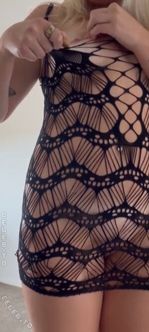 Phoebe Harris Nude Leaked Photo #453
