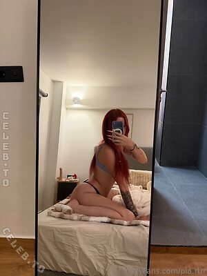 pia.rtrr Nude Leaked Photo #26