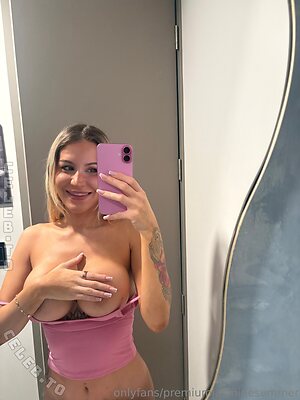 Piper Quinn Nude Leaked Photo #423