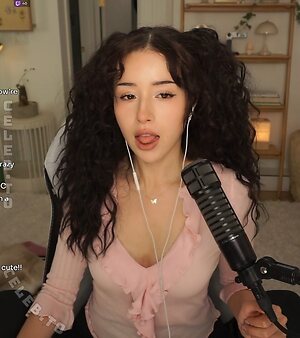 Pokimane Nude Leaked Photo #24