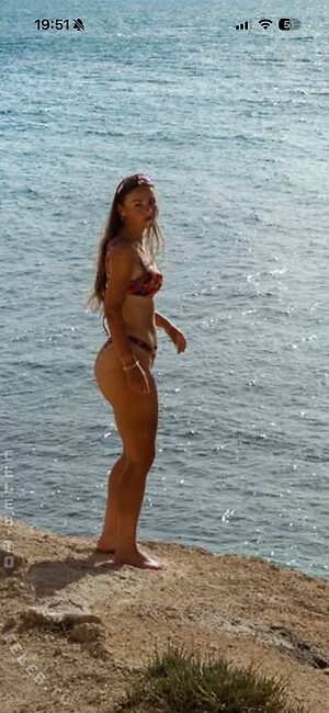 Puck Moonen Nude Leaked Photo #18