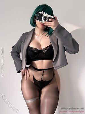 Qiandai Nude Leaked Photo #39