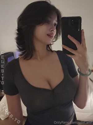 Qilin.Anh Nude Leaked Photo #45