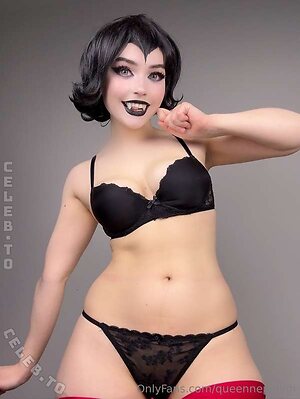 Queen Nephilim Nude Leaked Photo #30