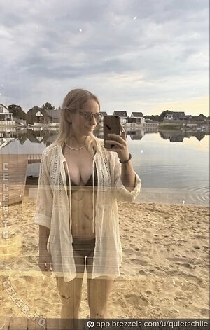 Quietschiie Nude Leaked Photo #13