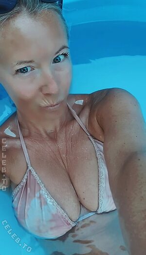 realangi0 Nude Leaked Photo #48