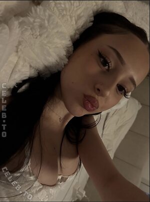 reallizsa Nude Leaked Photo #27