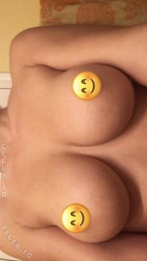 realprettyangel Nude Leaked Photo #8